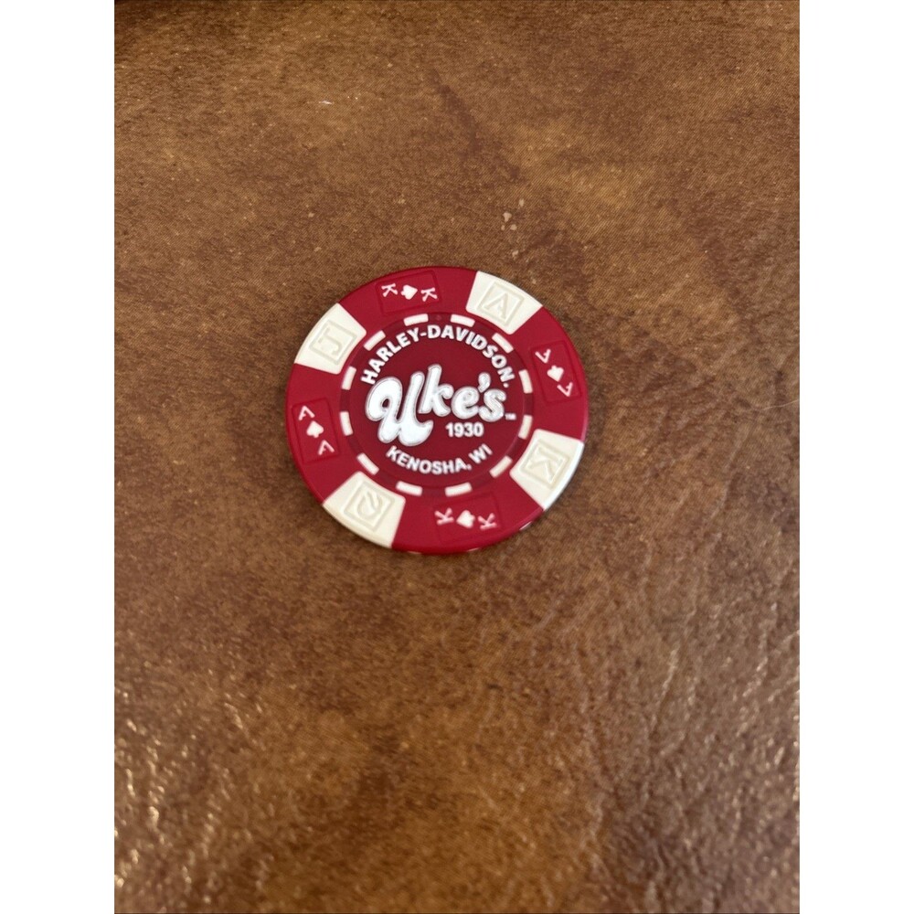 HARLEY DAVIDSON "UKES" KENOSHA WISCONSIN DEALER CASINO‎ POKER CHIP Red & White